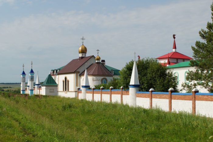 Покровский Эннатский монастырь
