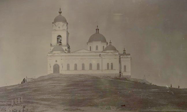 Троицкий храм в начале XX века