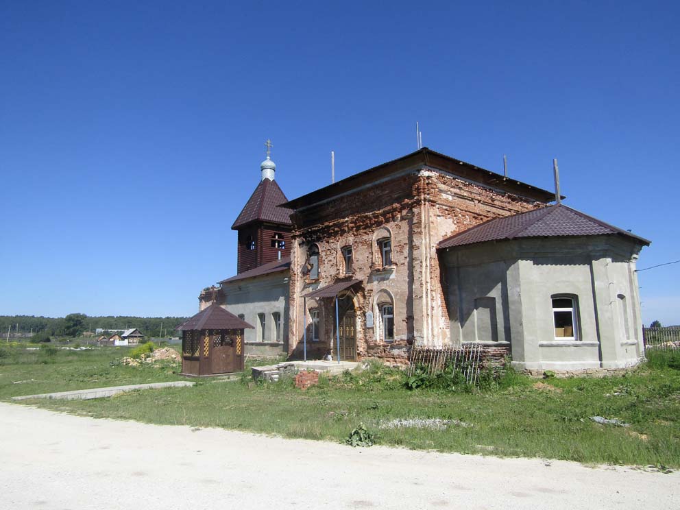 Деревня Походилова: храм Александра Невского