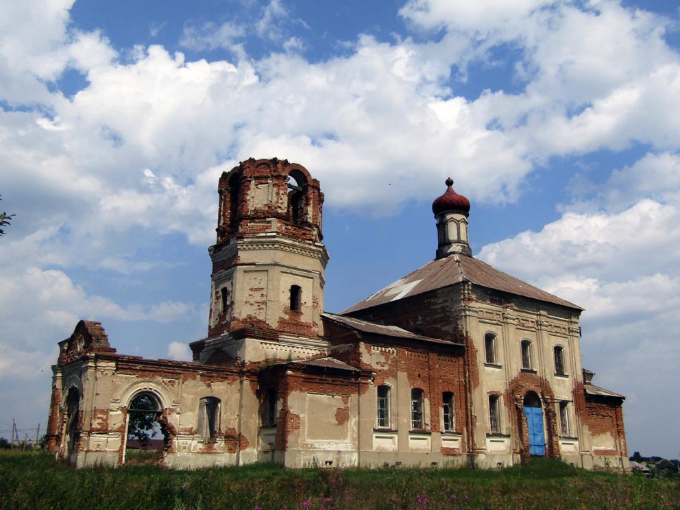 Село Ялунинское: храм Николая Чудотворца