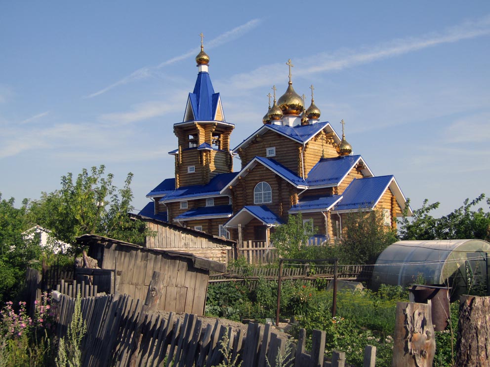 Поселок Шабровский: храм Казанской иконы Божией Матери