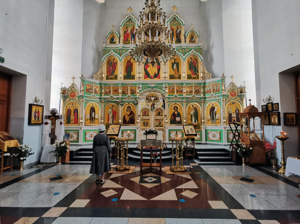 Иконостас Сергиево-Елизаветинского храма в Екатеринбурге