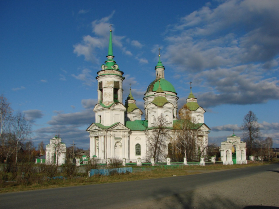 Свято-Николаевский храм в Быньгах
