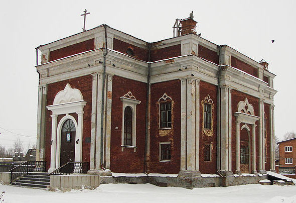 Невьянск: Свято-Троицкий храм