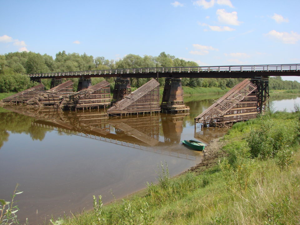 Мост через Туру на АУЖД самый большой в России среди мостов для узкоколеек