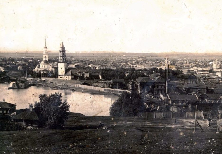 Таким мог видеть Невьянск Алексей Толстой. Фото начала XX века