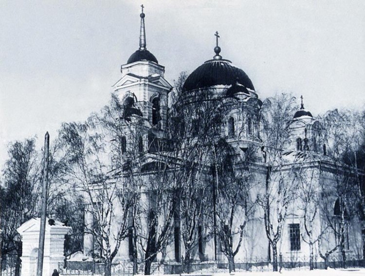 Успенский собор в начале XX века