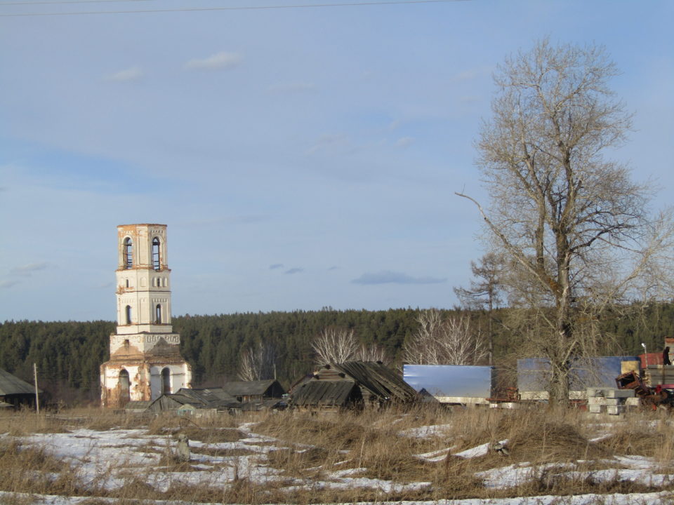 Колокольня Троицкого храма в Антоново