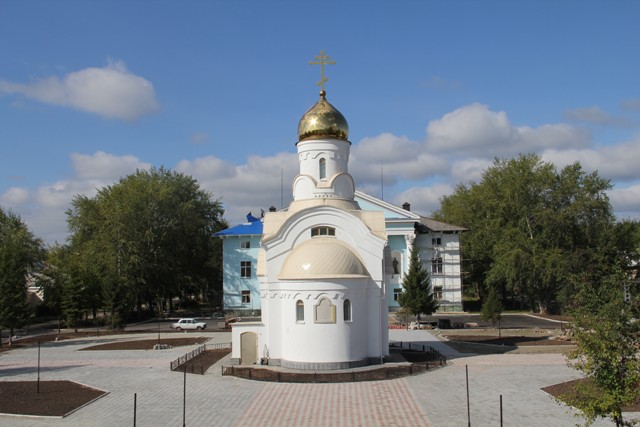 Серов, поселок Энергетиков: храм Архистратига Михаила