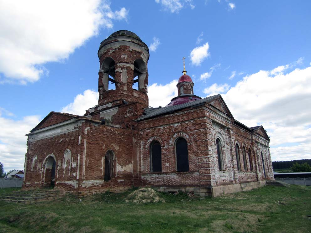 Георгиевская церковь в Камышево