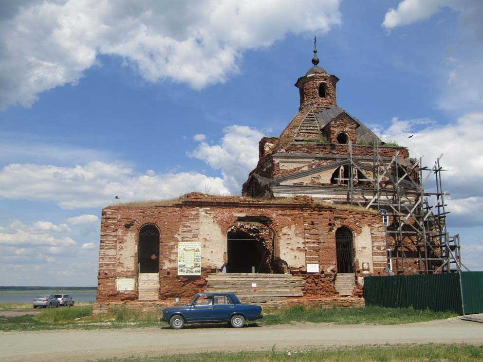 Село Рыбниковское: храм иконы Божией Матери «Тихвинская»