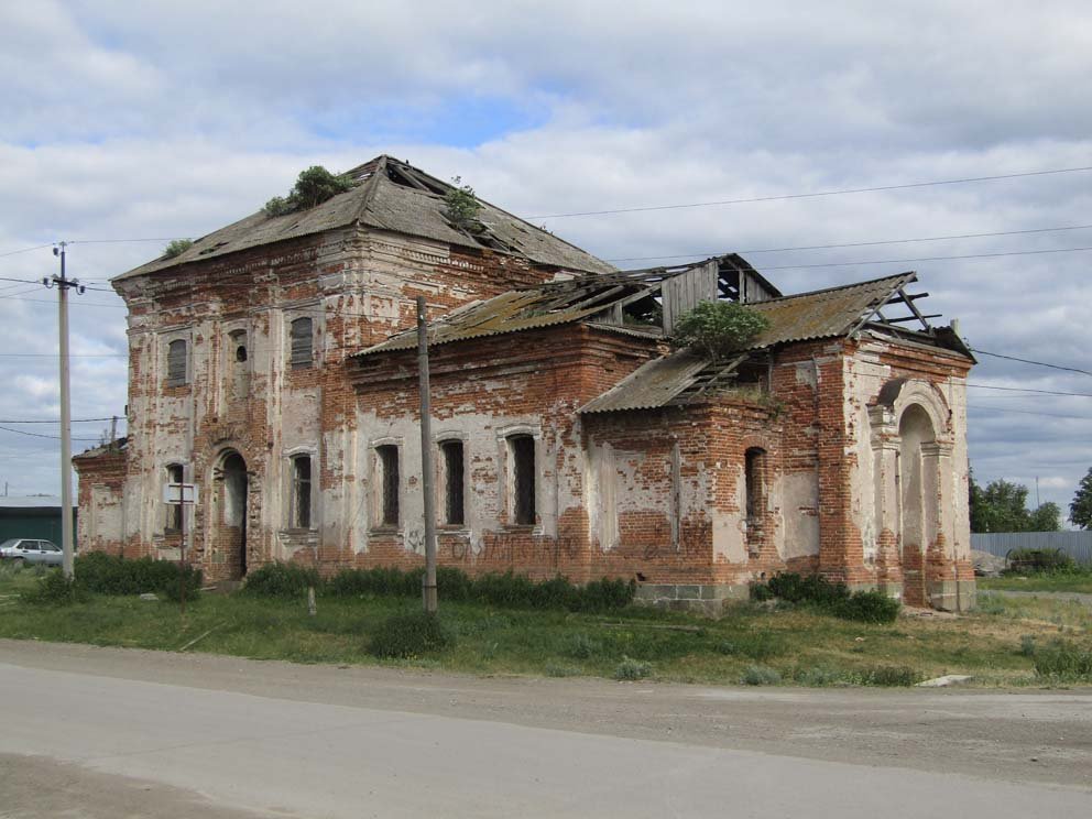 Село Большая Грязнуха: храм Преображения Господня