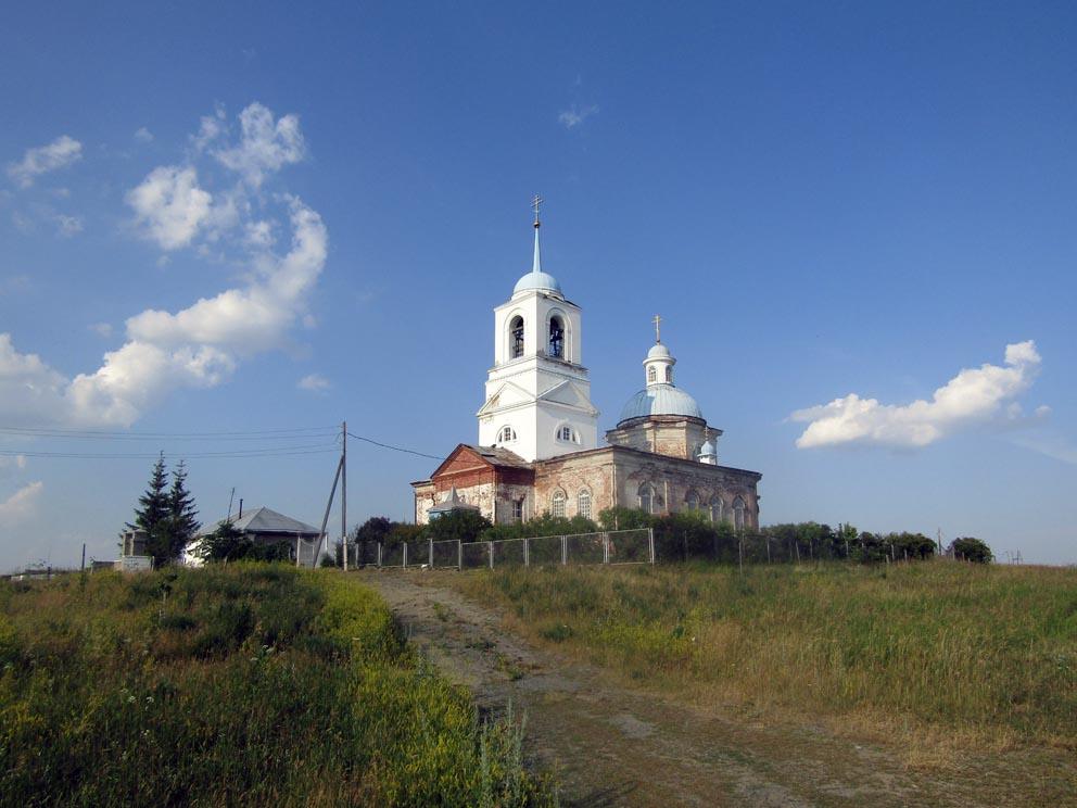 Петропавловский храм в Кисловском