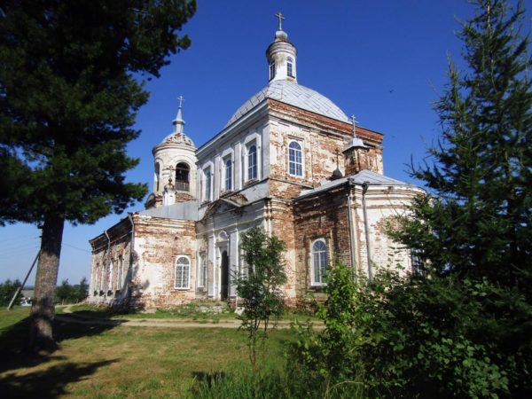 Село Краснополье: храм Рождества Пресвятой Богородицы