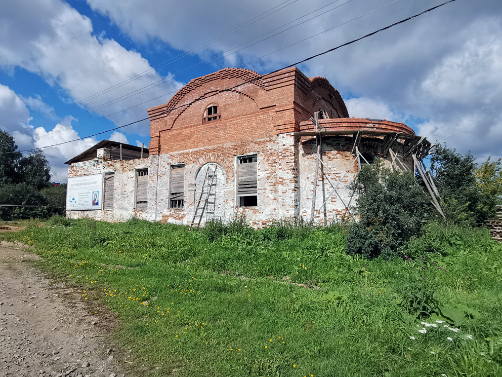 Село Киргишаны: храм Казанской иконы Божией Матери в 2020 году