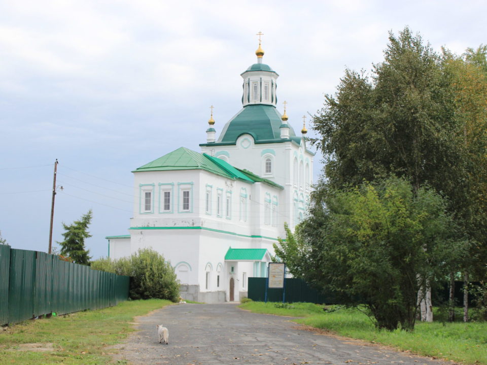 Свято-Троицкая церковь в Усть-Ницинском