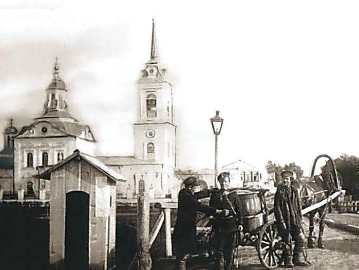 Спасская церковь в Туринске в начале XX века