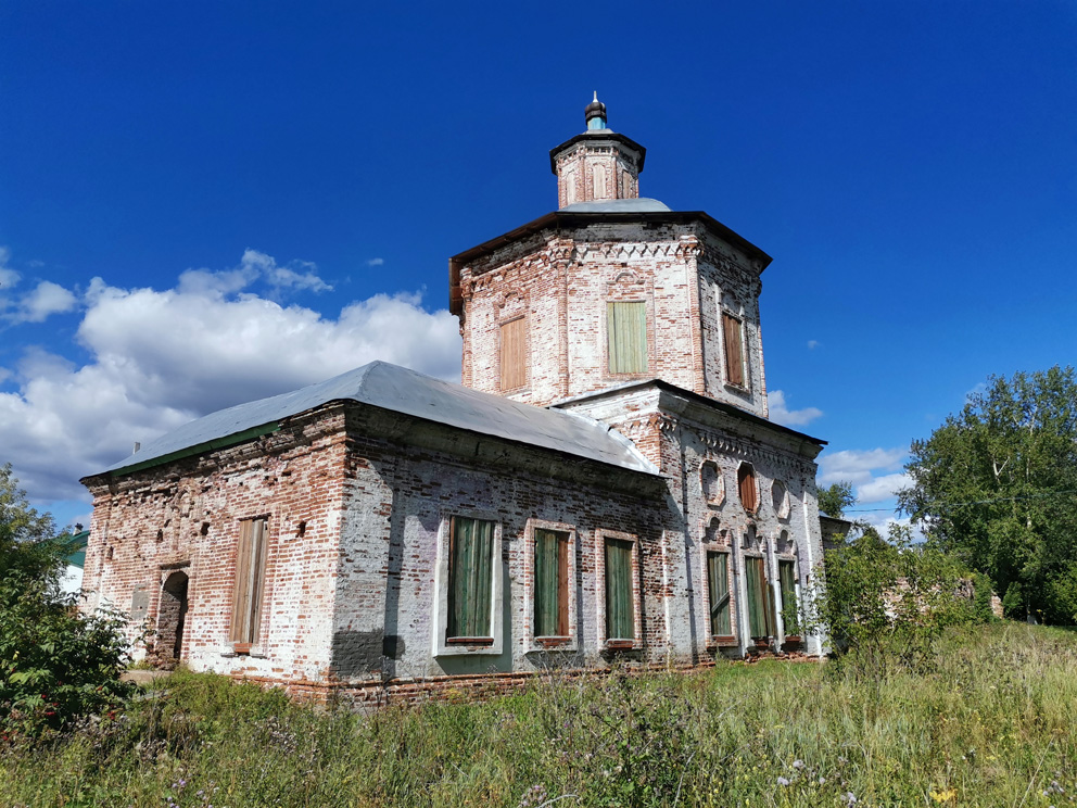 Старый Покровский храм Покровского монастыря в 2021 году